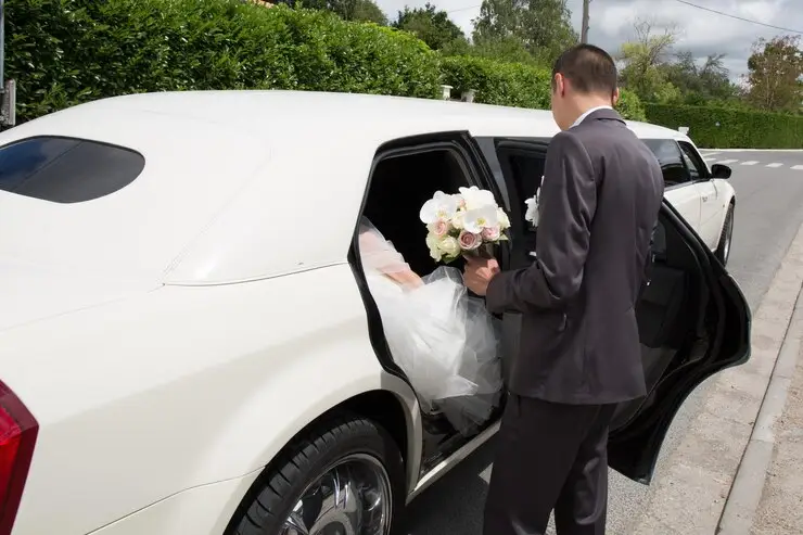 wedding limo rental near me
